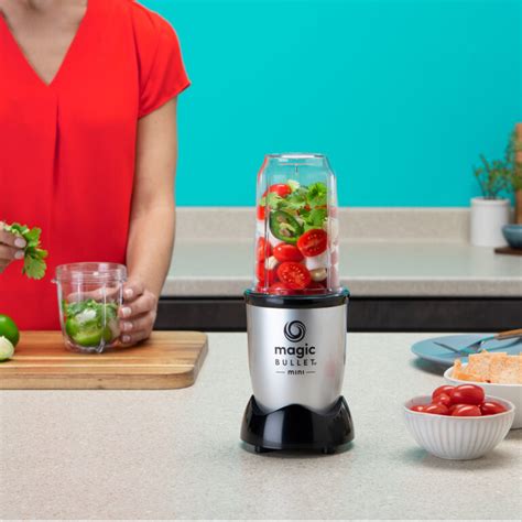 Get Creative in the Kitchen with the Magic Bullet 32 oz Cup